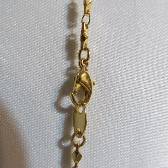 Vintage Avon Romantic Fantasy Necklace Faceted Ruby Red Beaded Goldtone - Picture 9 of 14